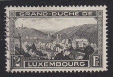 TIMBRE Luxembourg 1928 vue de Clervaux 2Fr noir oblitéré