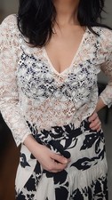 Top dentelle bohème chic ecru