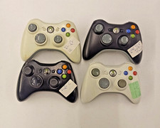Lot 4 manettes Xbox360 HS