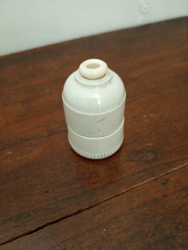 Ancienne douille porcelaine - ancienne,