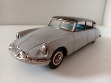Joustra Citroen DS grise toit noir friction tole 1/24