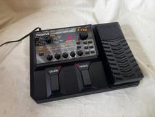 Synthétiseur guitare Roland