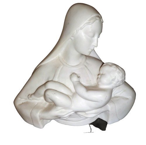 Statuette vierge enfant de - a, l'enfant