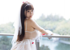 Photographie,  "Larissa",  2015     /     15 x 20