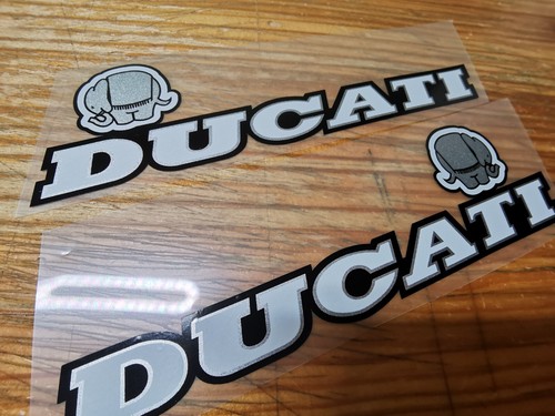 Autocollants autocollants