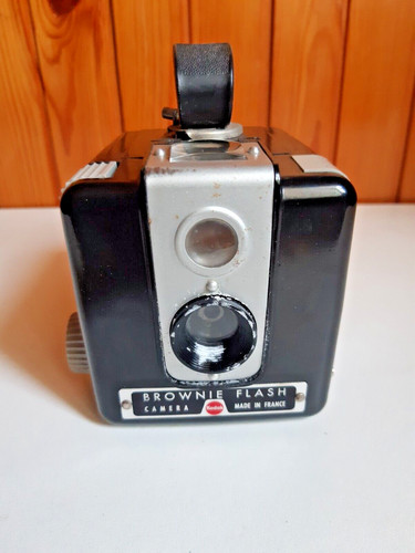 Brownie flash camera kodak vtg - brownie,