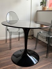 Table ronde Tulipe Laqué noir 90cm