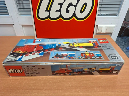 Lego 7720 diesel freight - lego,