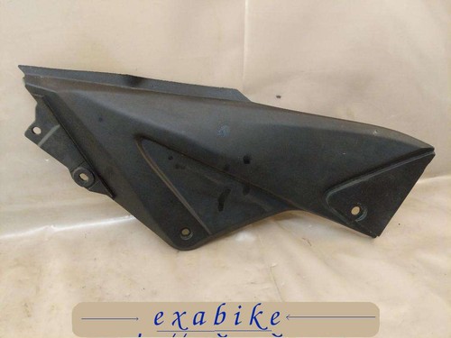 Cache lateral droit - cache,