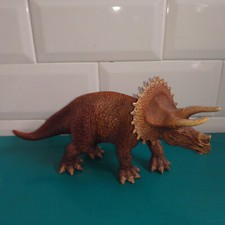 2409233 Figurine soldat schleich dinosaure triceratops 2011