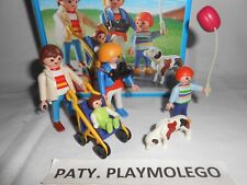 Ref.3209 FAMILLE AVEC POUSSETTE