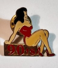 A07 / Pin's Pins Pin VINTAGE (épinglette) Winston - Pin Up 90's