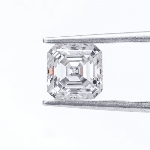 Diamant cultivé en - ct,