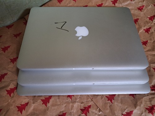 Lot apple macbook pro - de,