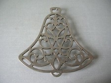 Dessous de plat en forme de