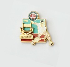 PIN'S ARTHUS BERTRAND - ROLAND