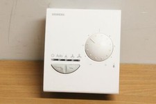 Occasion : Thermostat d'ambiance chauffage SIEMENS QAX33.1