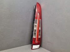 Feu arrière droit - Ford C-Max CMax I ph. 2 de mars 2007 à aout 2010 *