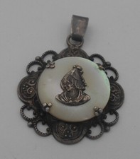 ANCIEN PENDENTIF REGIONAL