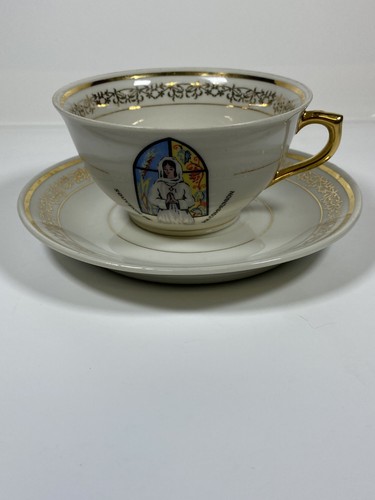Tasse sous - sous-tasse, souvenir