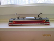 N° 1360:25   caisse de