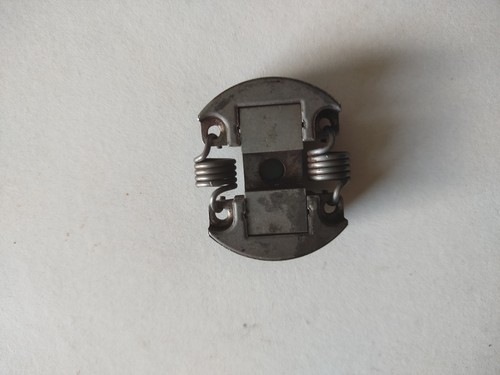 Embrayage pour taille haie - ,