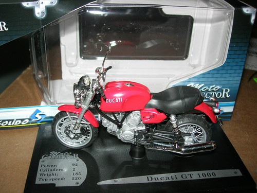 Solido moto ducati - 1/18, gt