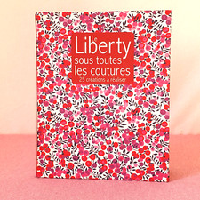 Beau LIVRE Le Liberty sous