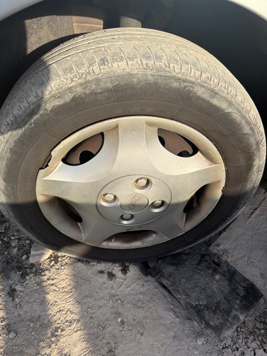 Pneu ford focus berlina - pneu, (cak)