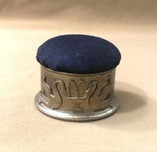 ancien pique aiguilles /