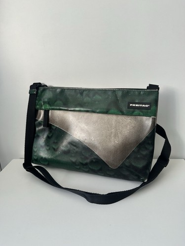 Freitag recycled green lou - recycled,