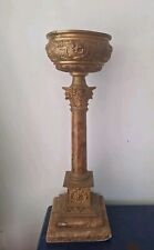  Ancienne torchère, sellette, bougeoir, Chandelier en bronze doré sculpté 