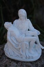 6330 B  FIGURINE STATUETTE BLANC   PIETA  VIERGE DE PITIE  RELIGION  MICHEL ANGE