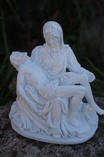 6330 figurine statuette - figurine,