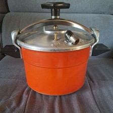Cocotte Minute Orange Seb 6 Litres + Panier Aluminium + Livre de recettes