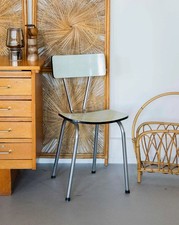 Alma, la chaise en formica et