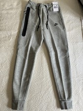 Jogging Nike Tech