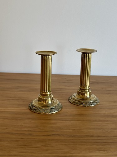 Bougeoirs anciens cannelés