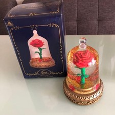 Boule à neige rose Disney La