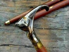 Canne de marche en bois marron