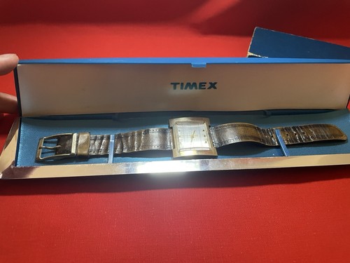 Timex mercury mécanique 1974