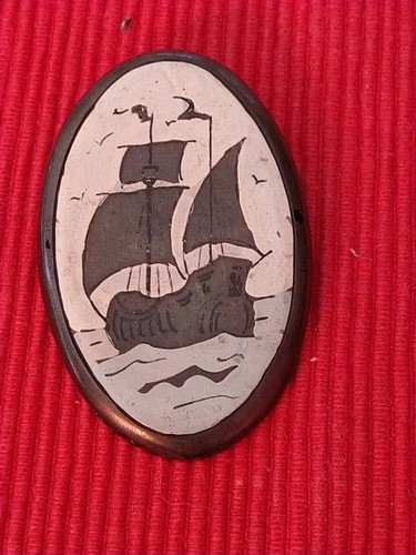 Broche bakélite 1930 - broche,
