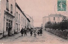 CPA 63 LACHAUX RUE DE LA MAIRIE (cpa émaillée