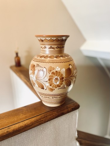 Vase brun déco florale - , en