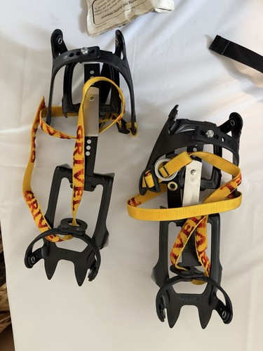 Grivel g10 crampons - grivel, straps