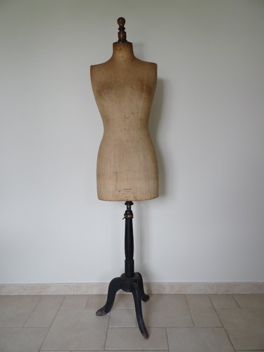 Ancien mannequin femme - ancien,