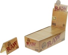 Feuilles à rouler double Raw Classic Wide Short (70 mm) - Boîte de 25 carnets