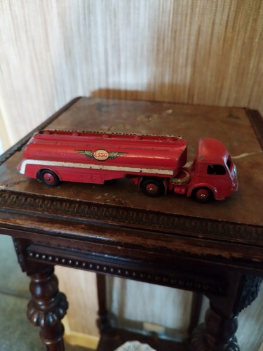 Dinky toys tracteur panhard - toys,