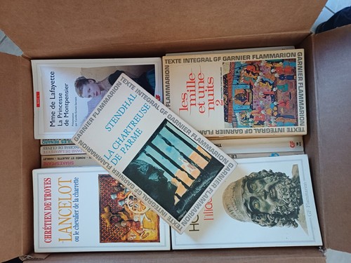 Lot livres de - 32, poche