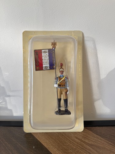 Hachette soldat plomb porte - hachette,